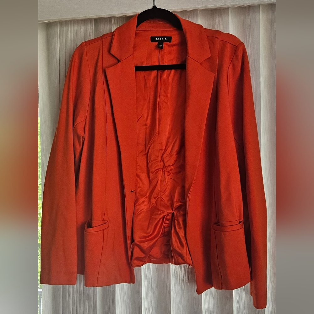 Torrid blazer size 00